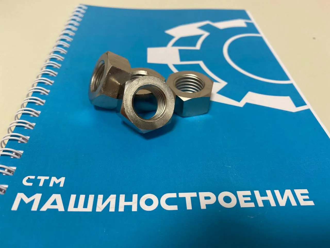 Гайки (латунь М16 DIN 934, покрытие Н9)